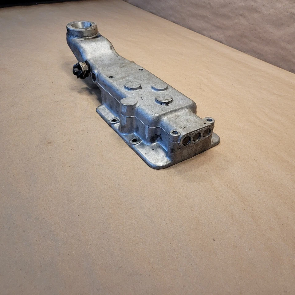 Carcasa de extensión de cambio original Triumph TR2 TR3 caja de cambios cubierta superior 301768 Foto 2 de 4