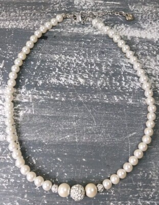 Vintage Carolee Pearl Women Necklace. Casual, Formal