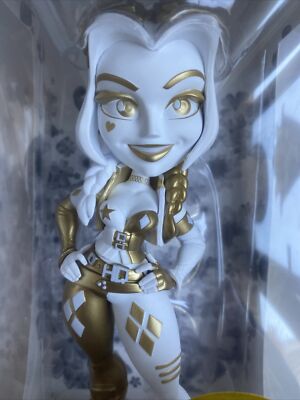 2022 SDCC San Diego Con Cryptozoic HARLEY QUINN Golden Goddess Exclusive LE 400