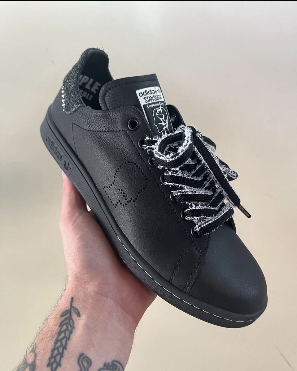 Brain Dead x Sound and Fury x Adidas Stan Smith - Black size Brain Dead x Sound and Fury x Adidas Stan Smith - Black size