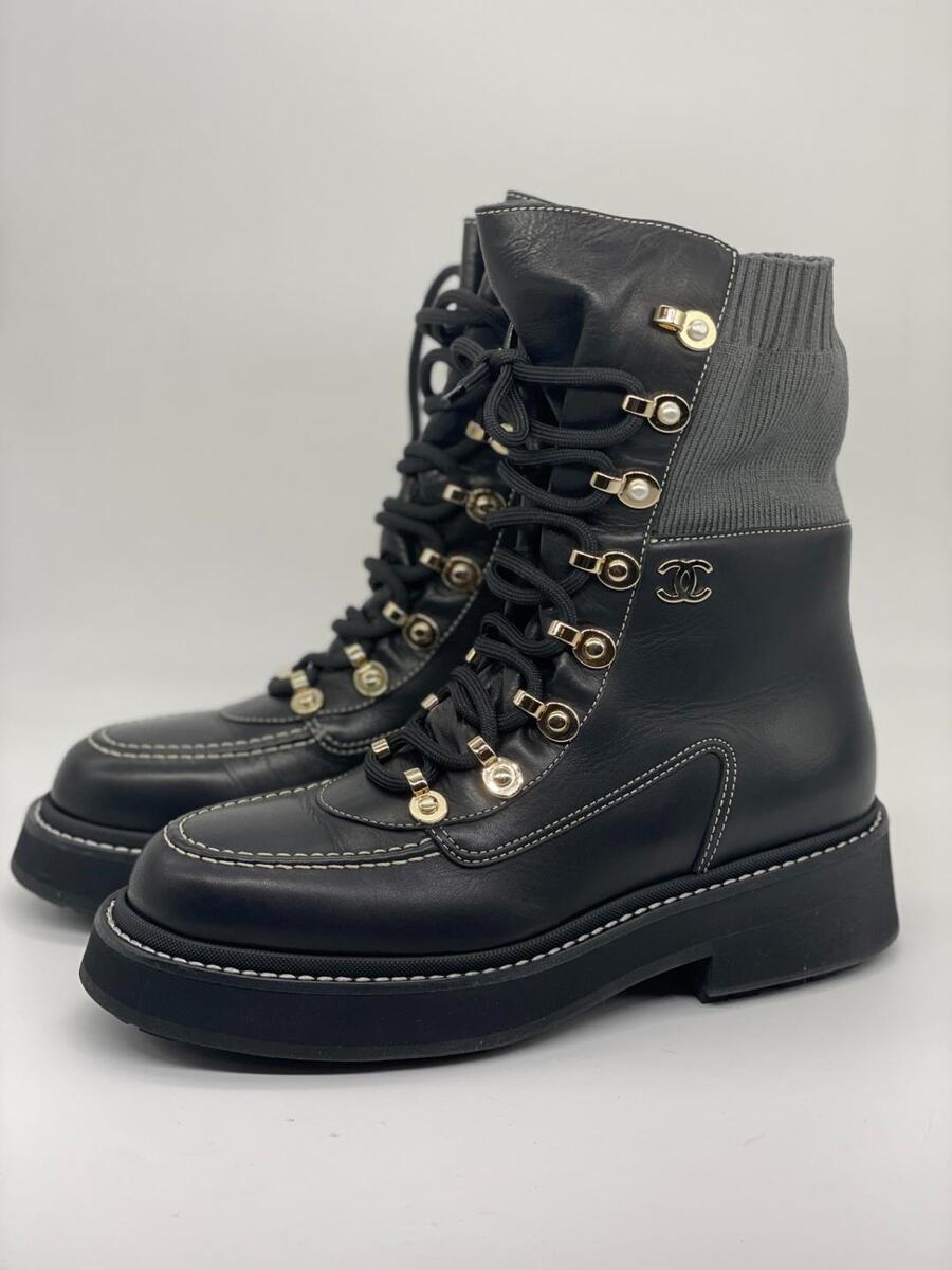 CHANEL 21K Leather Knit CC Logo Lace Up Combat Ankle Bootie CHANEL 21K Leather Knit CC Logo Lace Up Combat Ankle Bootie