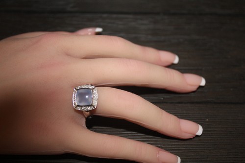 Vintage 14K WG blauer Chalzedon & Diamant Ring