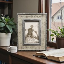 DEMDACO PICTURE FRAME Photo “Let Your Light Shine” 4 X 6 - Lighting The World