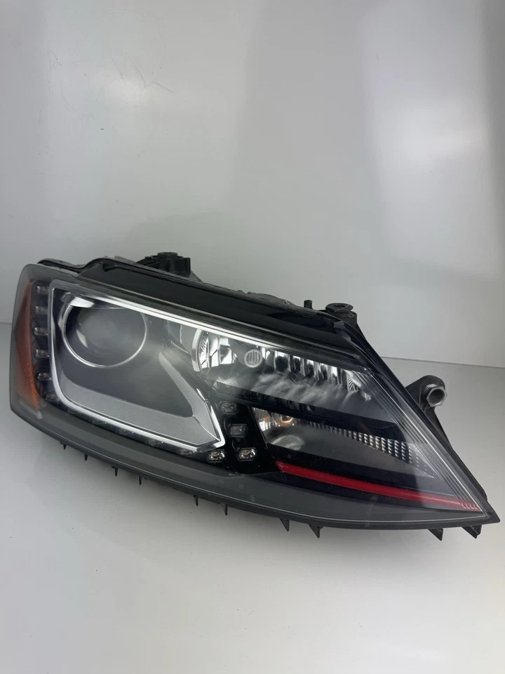 Volkswagen Jetta GLI 2014 derecho derecho xenón HID faros OEM 30ª edición Foto 2 de 4
