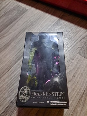 Universal Studios Frankenstein Collectible Figure by Mezco Toyz 2012 New Sealed