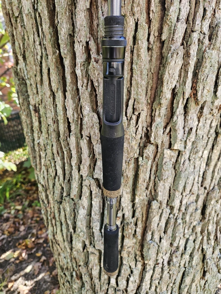 St. Croix Black Bass 7'1" Casting Rod MH Power, Fast Action 12-20LB carbon fiber - Image 4 of 4