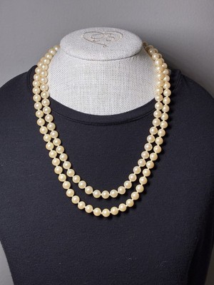 Japan Double Strand Faux Pearl Necklace Flower Box Clasp Knotted 19'' MCM 50s-60s