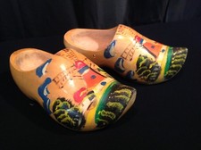 NICE Authentic Pair DUTCH Wooden Shoes from Holland Wood Hand Carved  Painted