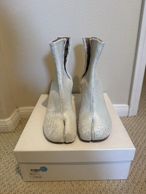 Maison Margiela White Tabi Ankle Boot Size 38