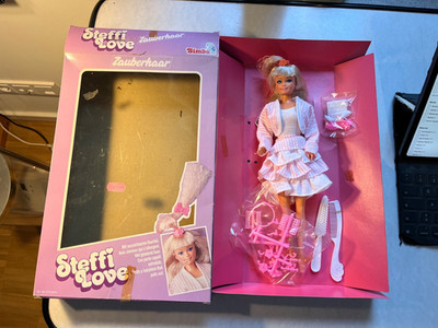Simba Steffi Love - Zauberhaar - vermutlich 1979  OVP - Box  Höhe 34 cm