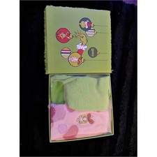 Dr. Seuss The Grinch and Cindy Lou Who Fuzzy Sock Box Set  Cindy Lou Who Fuzzy