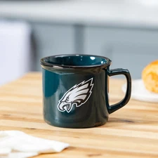 14 oz. ceramic camp mug in gift box, Philadelphia Eagles