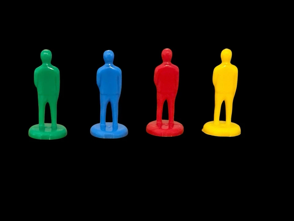 4 PIEZAS DE REPUESTO AGENTE SECRETO para juego James Bond Secret Agent 007 1964 usado en excelente estado Foto 4 de 4