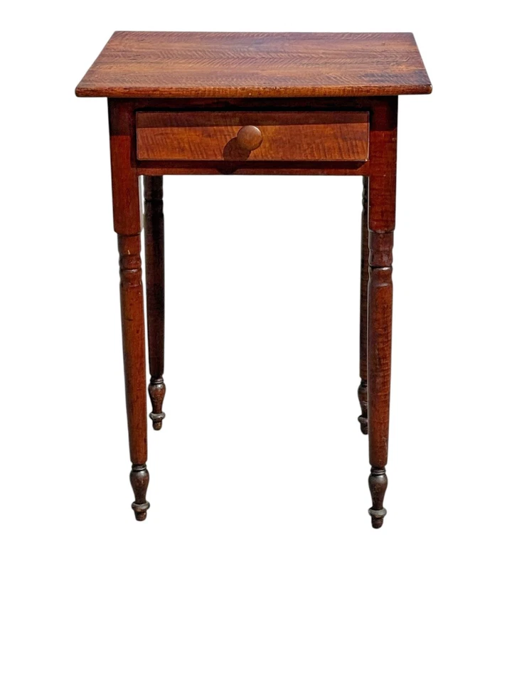Antigua mesa auxiliar de arce tigre soporte de trabajo 1 cajón sheraton 1820 acabado antiguo Foto 2 de 4