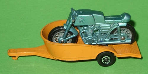 Matchbox Superfast / TP8 Honda Motorcycle & Trailer - Picture 2 of 8