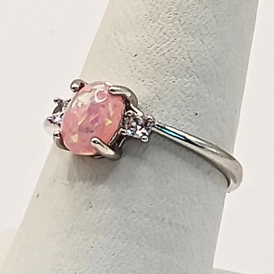 Anillo para mujer rosa ópalo diamante plateado talla 8 corte ovalado suave niña coqueta Foto 2 de 4