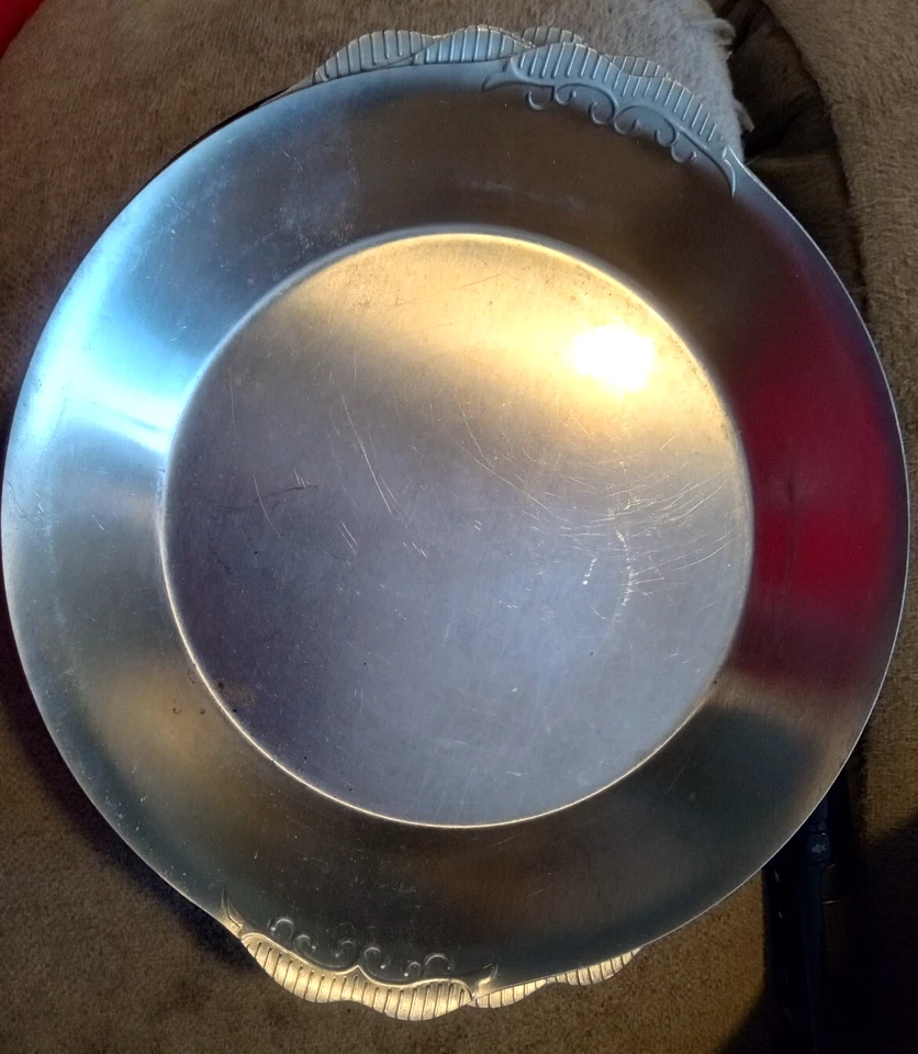 Set of Six (6) Vintage Round 18 Stainless Steel Plates/ Bowl  Dinner  PIE PAN 5" - Image 2 of 4