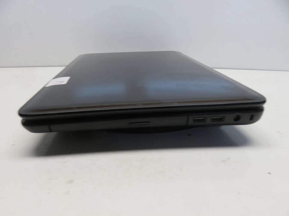 HP 2000-2C34NR AMD E1-1500 1,48 ГГц 4 ГБ без жесткого диска без батареи - Изображение 4 из 4