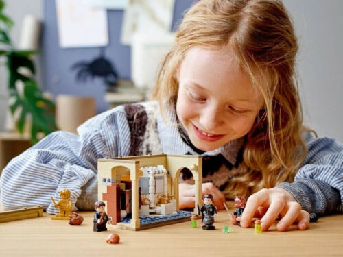 ✅LEGO Harry Potter 76386 Hogwarts: Polyjuice Potion Mistake Building Set✅✅✅✅ - Picture 3 of 5