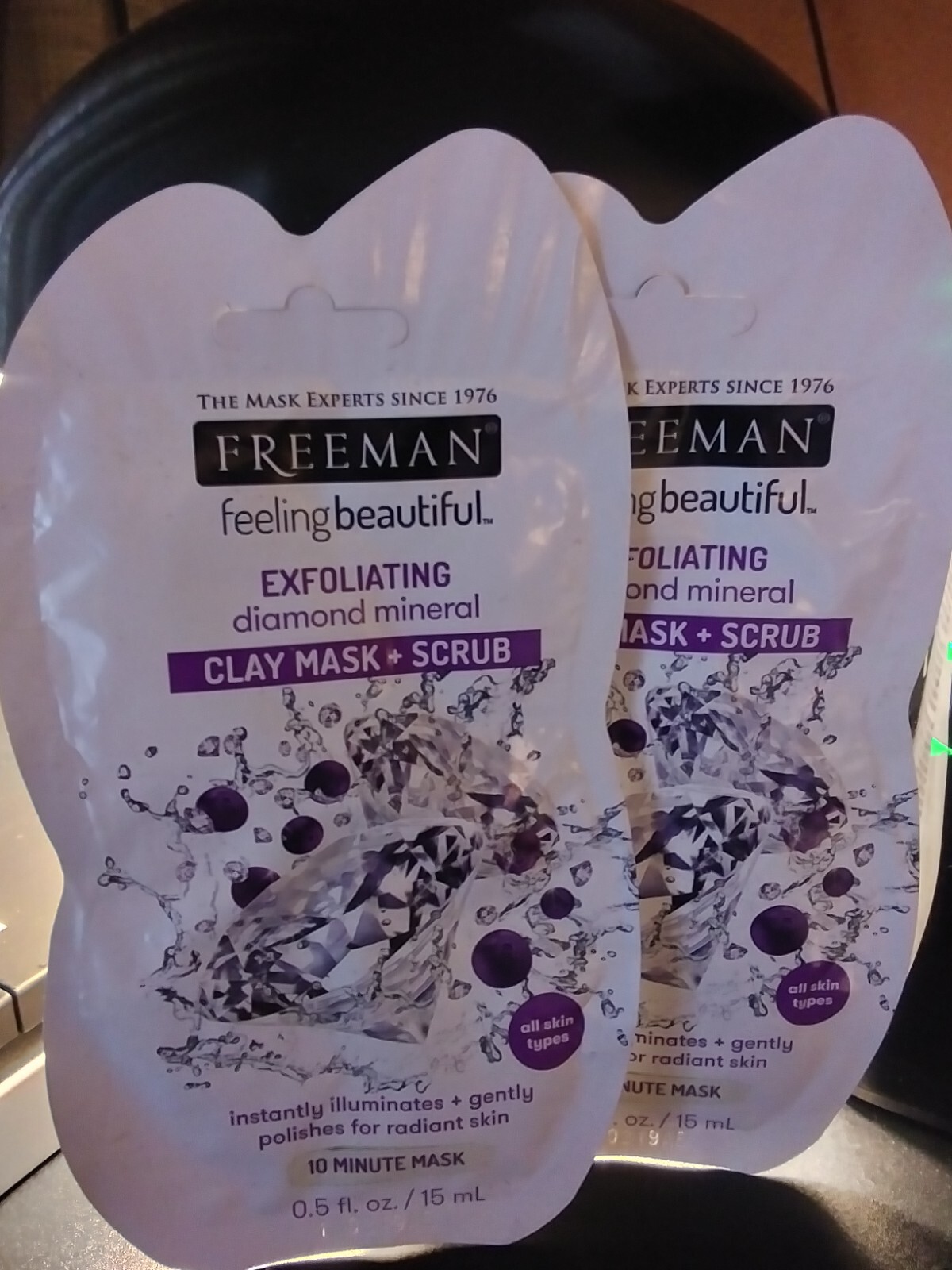 Freeman Exfoliating Diamond Mineral Clay Mask + Scrub Instantly