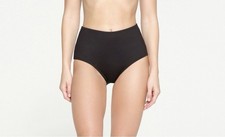 Skims Signature Swim Full Brief Bikini Bottom Medium Black High Rise Beach Vacay