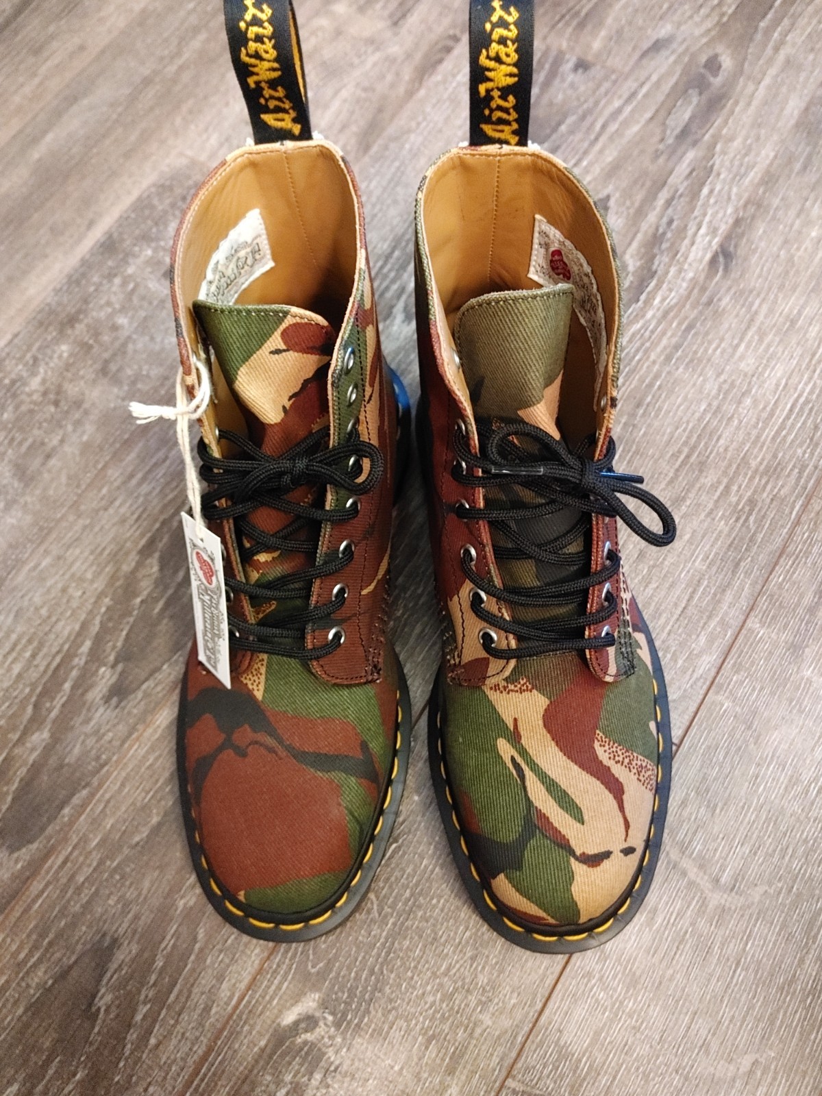 Brand New Dr Martens Pascal Camo boots 1460 rare one! Size 10 Men Canvas Army image 2