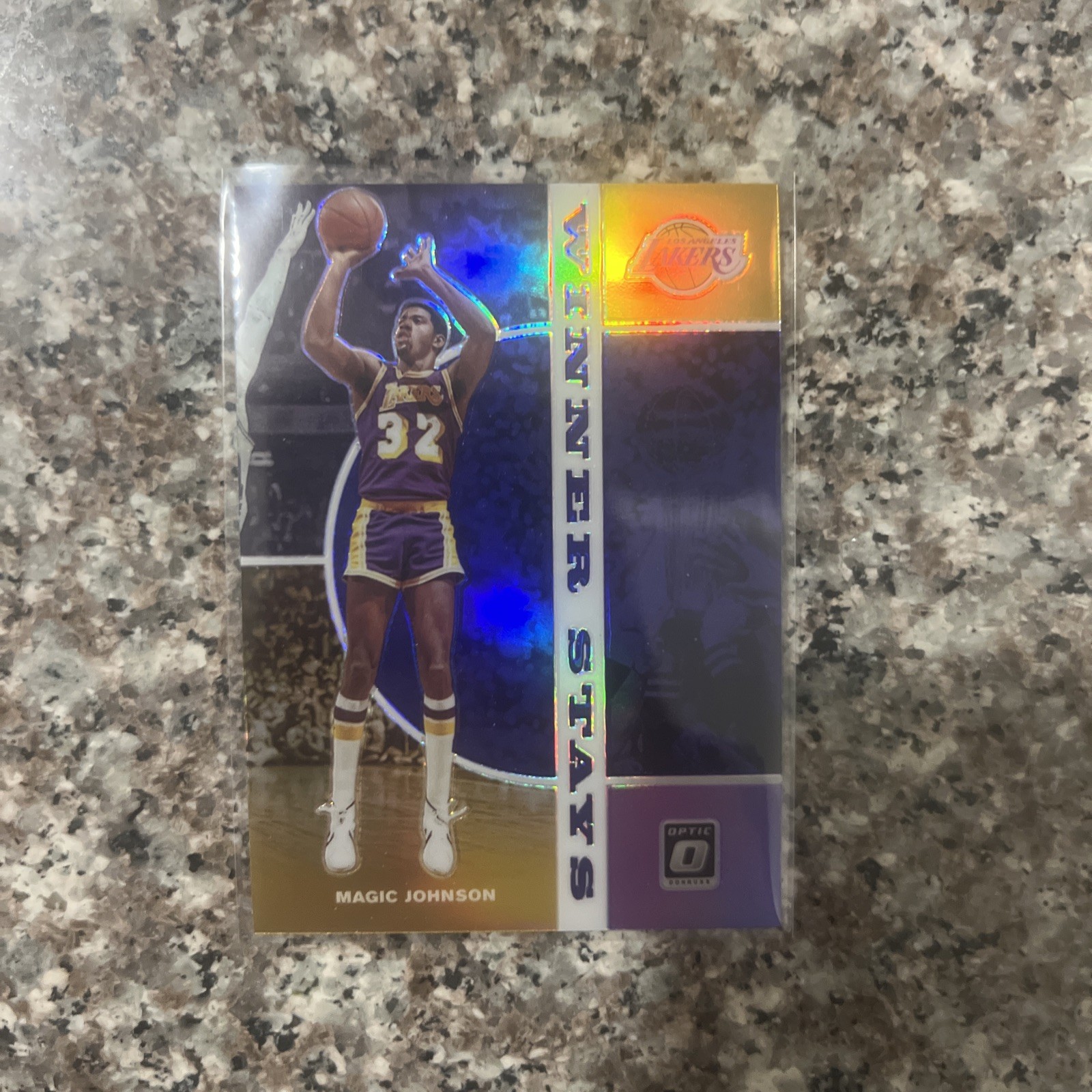 2019-20 Donruss Optic #1 Magic Johnson Winner Stays Holo R11703