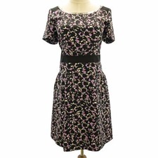 MARC by MARC JACOBS, beautiful mesh-switched knee-length dress