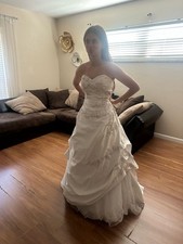 David's Bridal T9669 Sweetheart Ballgown Ivory