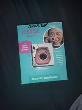 Fujifilm Instax Pal Digital Camera - Palm-sized camera powder pink - New in Box