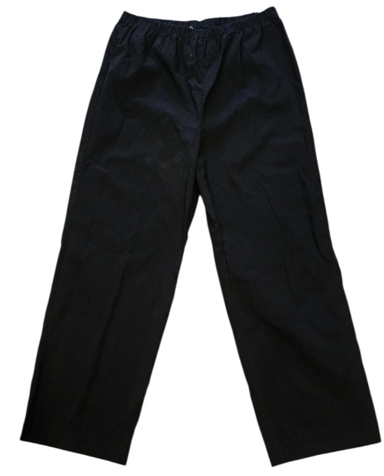 Women's size XS (14) black stretchy cropped pants made by My Size