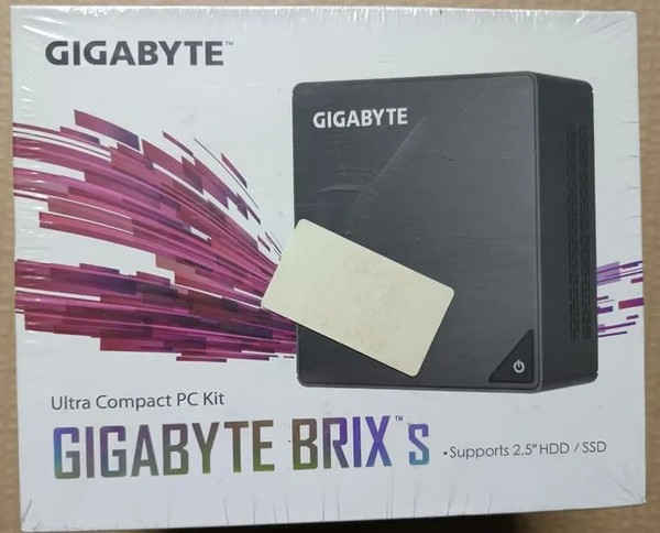 Gigabyte BRIX S Mini PC Ultra Compacto