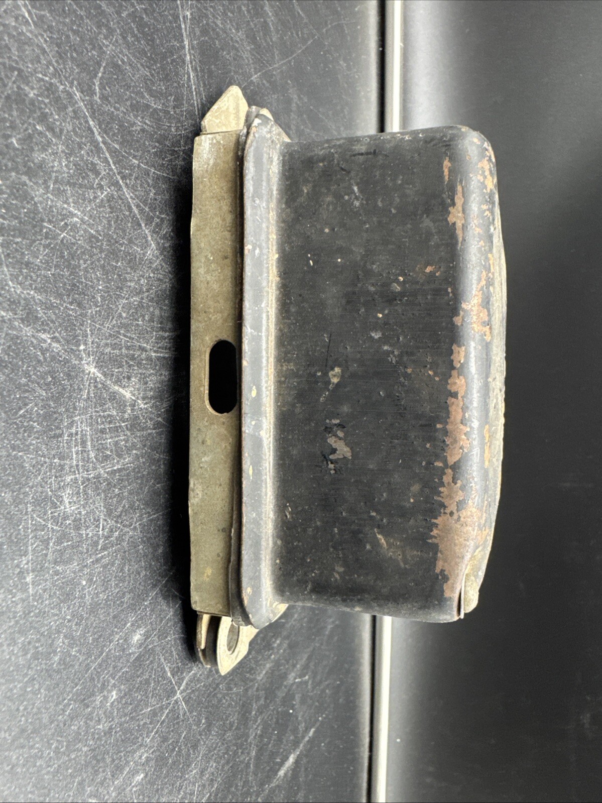 Picture 4 of 9