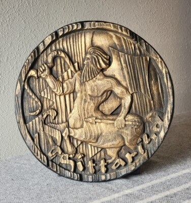 Vintage 1970's Sagittarius 10'' ZODIAC SIGN 3-D Chalkware WALL PLAQUE Wood Look