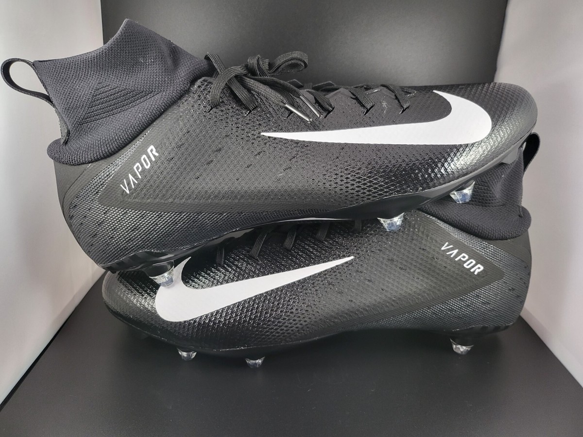 Size 11.5 Nike Vapor Untouchable Pro 3 Detachable Football Cleats AO3022-010 Vapor Untouchable Pro 3 D  main image 3