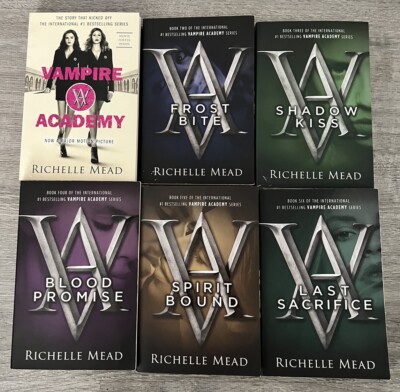 Lot of 6 VAMPIRE ACADEMY Complete Series 1-6 Set of PB Richelle