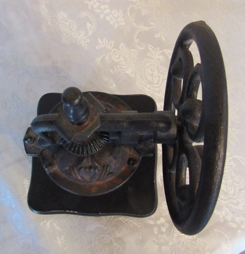 Vintage Gusseisen & Holz altmodische Kaffeebohnenmühle mit Handkurbel - Bild 18 von 21