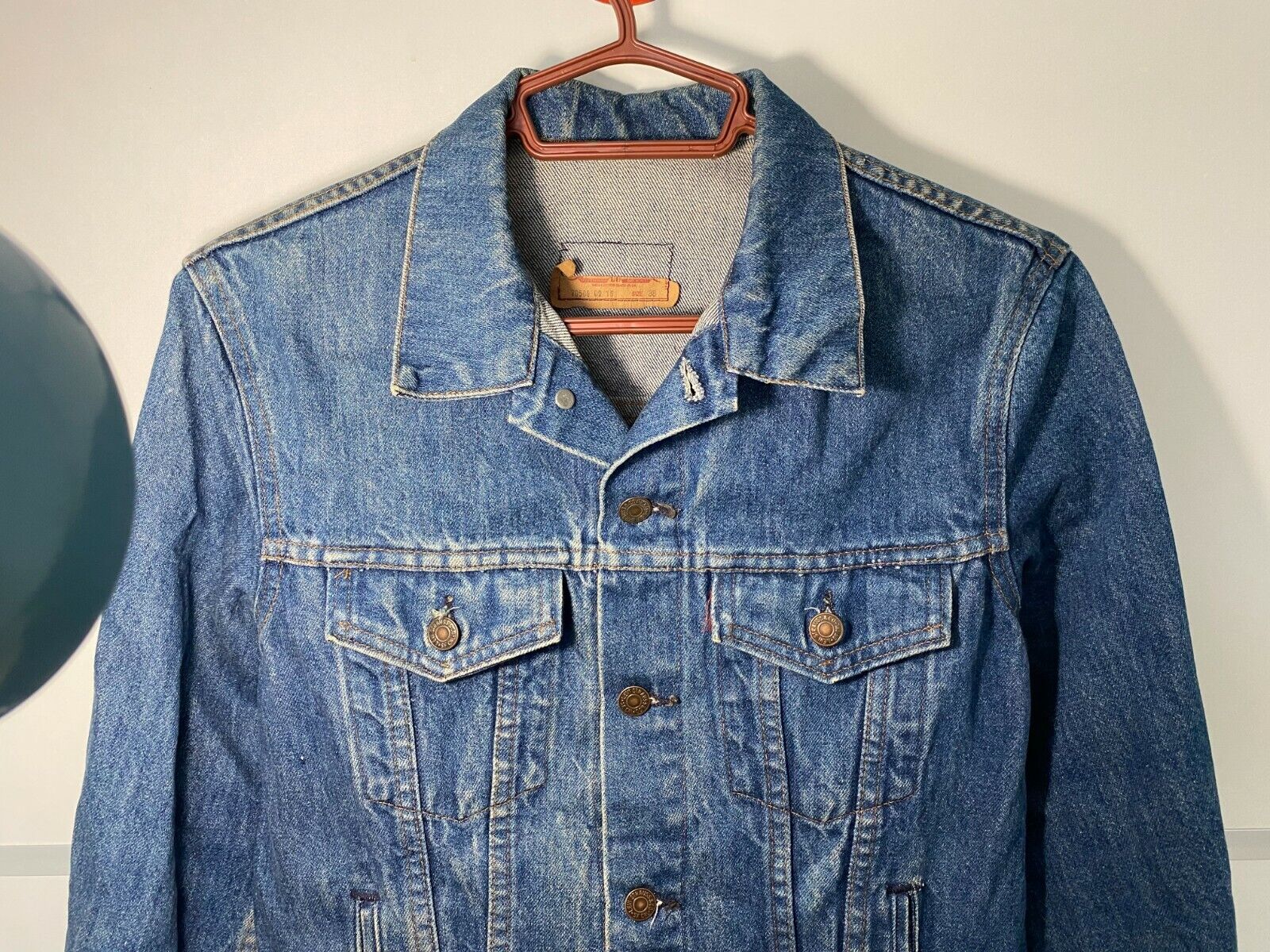 Vintage Levis Type 3 70505-0216 Denim Trucker Jacket 38 Made in GT