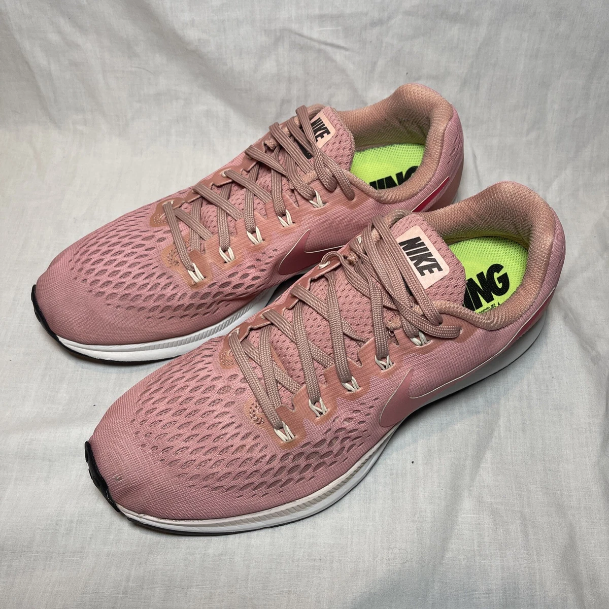 Nike womens air zoom pegasus 34 low top lace up running sneaker hot sale