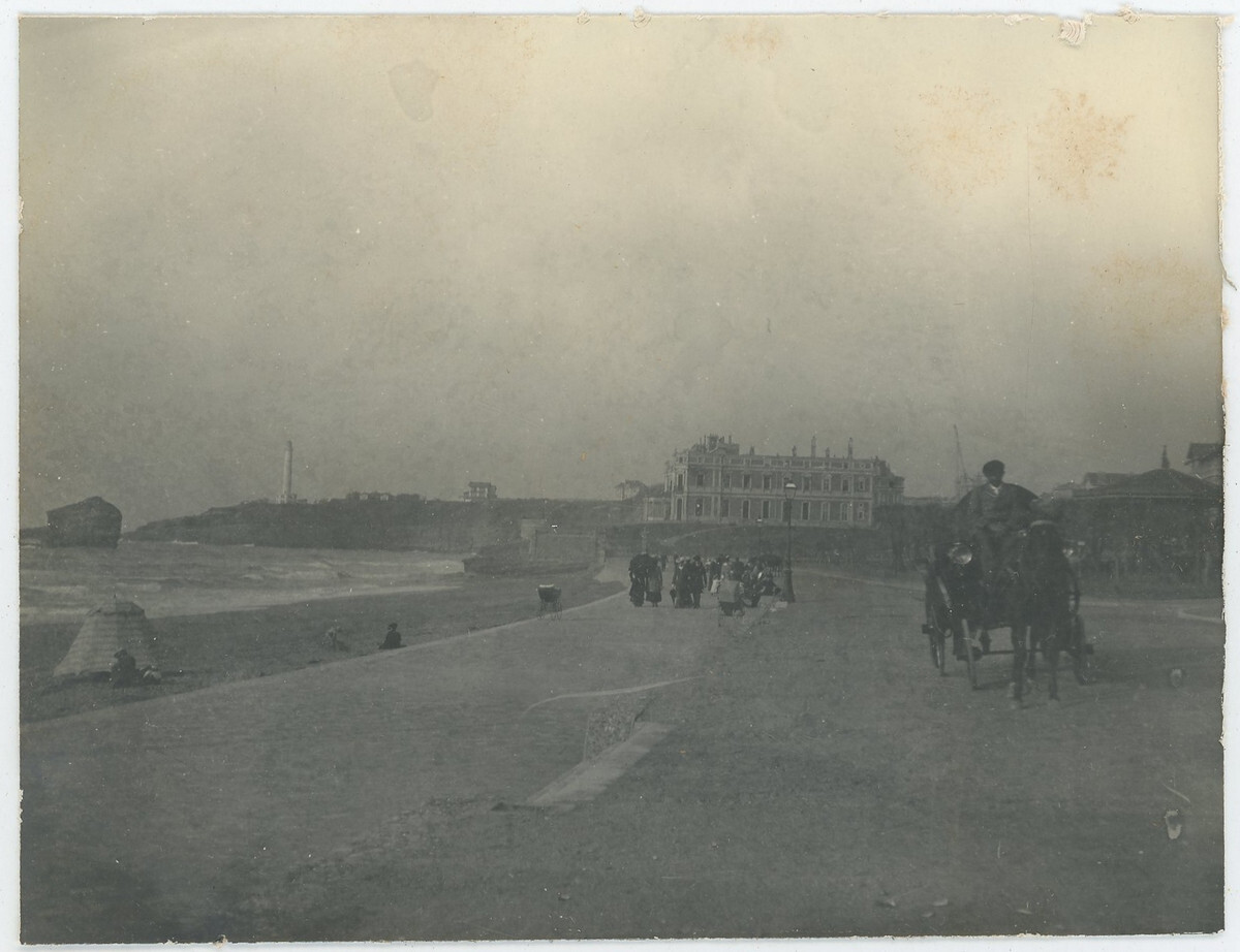 Biarritz (Pyrénées-Atlantiques). Silver print circa 1900.