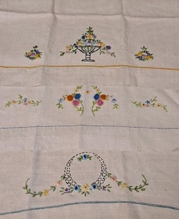 Lot Vintage Hand Embroidered Linen Tea Towel Embroidered Dishcloths Lot Of 3