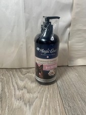 Four Paws Magic Coat Professional Series Nourishing Oatmeal 2 in 1 Dog Shampoo