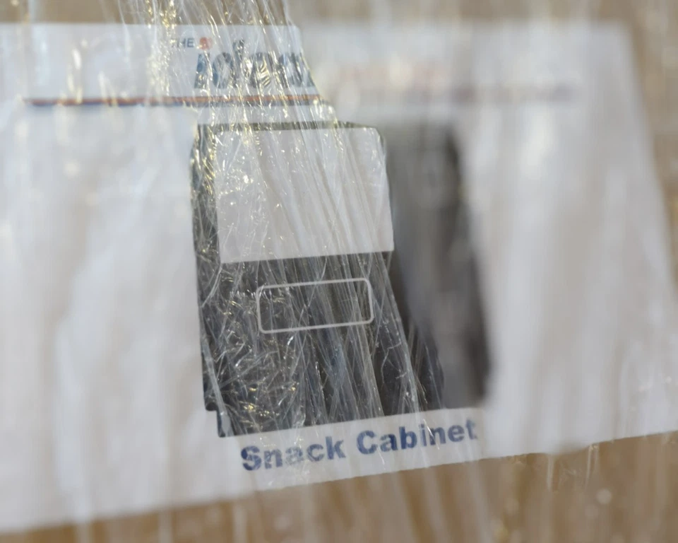 Gabinete de bocadillos Seaga FM 16 en encimera (nuevo en caja) solo recogida local en Houston Foto 3 de 4