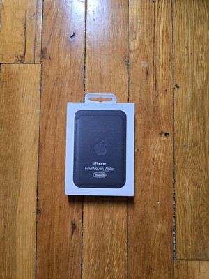 Apple iPhone Mag Safe Evergreen New In Box Fine Woven Magnetic MagSafe Wallet