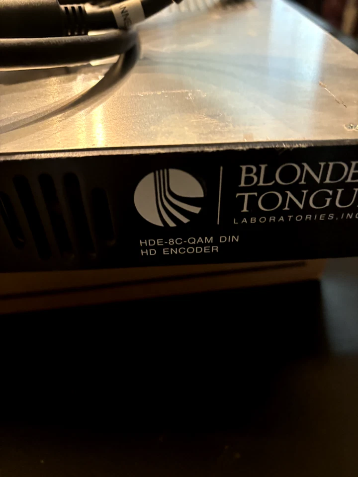 Codificador HD HDE-8C-QAM DIN (OPT 2) MPEG-2 para DirectTV - 8 Foto 4 de 4