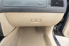 VW Golf 4 Bora Couvercle pour la boîte à gants Couvercle à gants beige