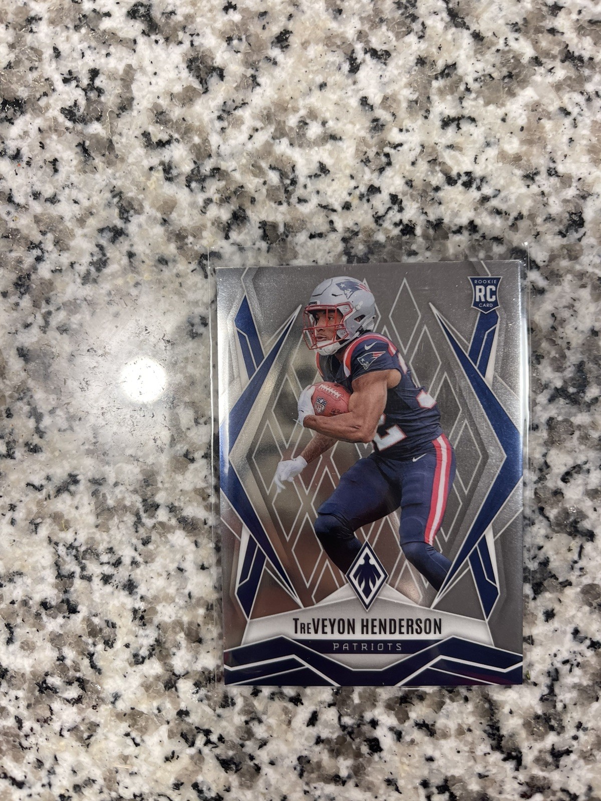 2025 Panini Phoenix Treveyon Henderson RC #187 New England Patriots
