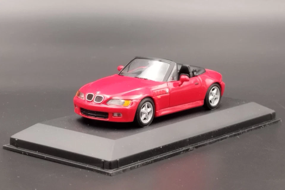 1:43 BMW Z3 2.8 Cabriolet Red Minichamps - Immagine 2 di 4