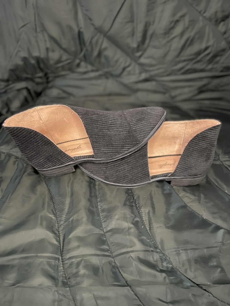 Free People Corduroy Royale Flats in Black, sz 7.5 Free People | Shoes | Free People Black Corduroy Royale Flat  main image 4
