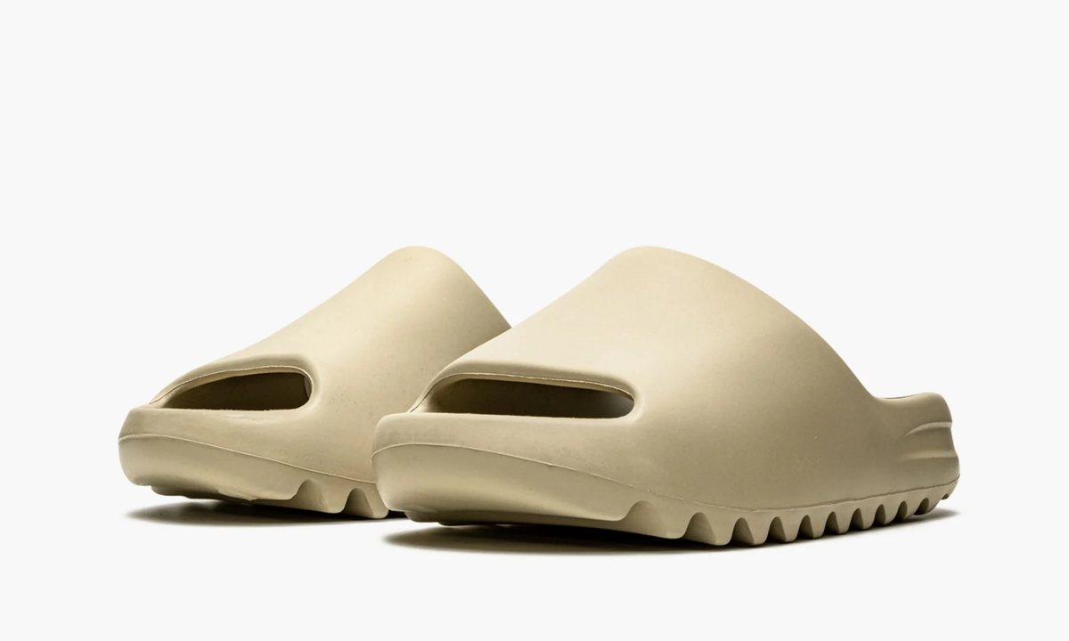 Yeezy Slide 